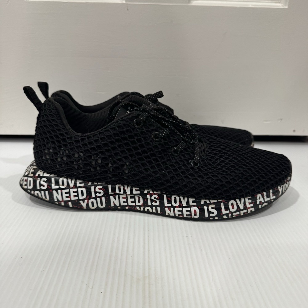 NOBULL  All You Need Is Love Mesh Runner Shoes Black Men 10 Women 11.5 Training